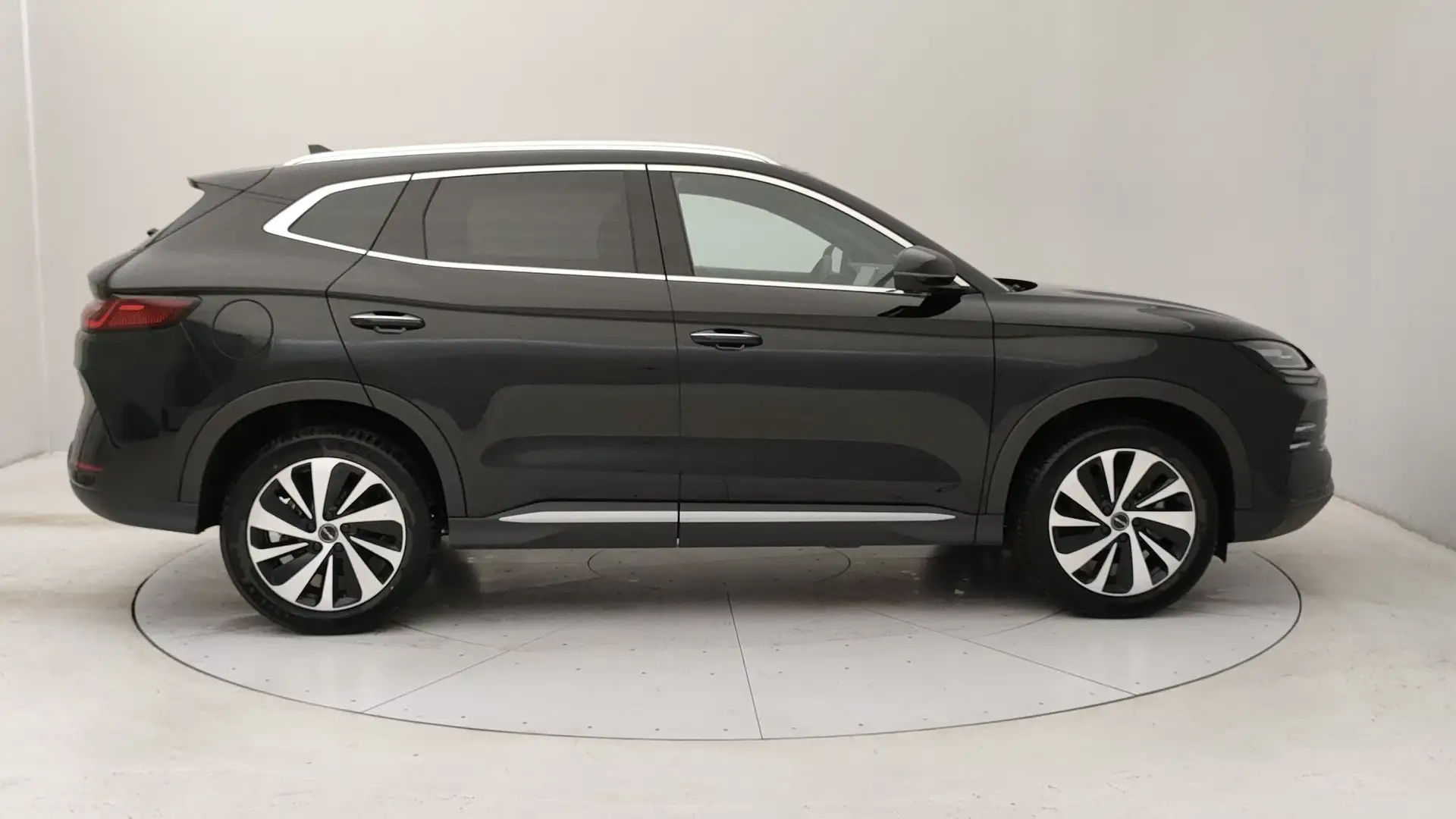 BYD Seal U Seal U DM-i 1.5 phev Boost 2wd Nero - 2