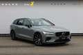 Volvo V60 T6 350PK Autm. Plug-in hybrid AWD Plus Dark Long R Grijs - thumbnail 1