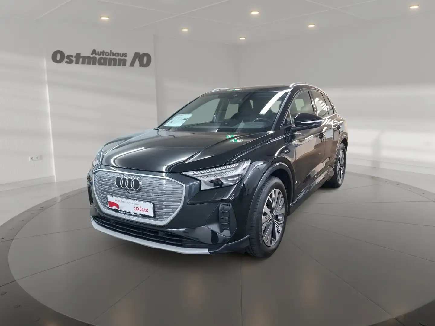 Audi Q4 e-tron 50 quattro Matrix/Wärmepumpe/ACC/Leder Schwarz - 2