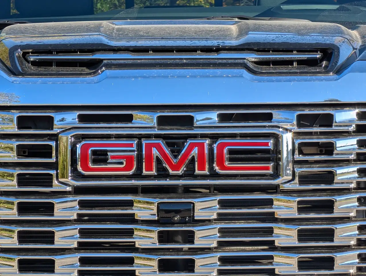 GMC Sierra 2500HD снимка GMC Sierra 2500HD