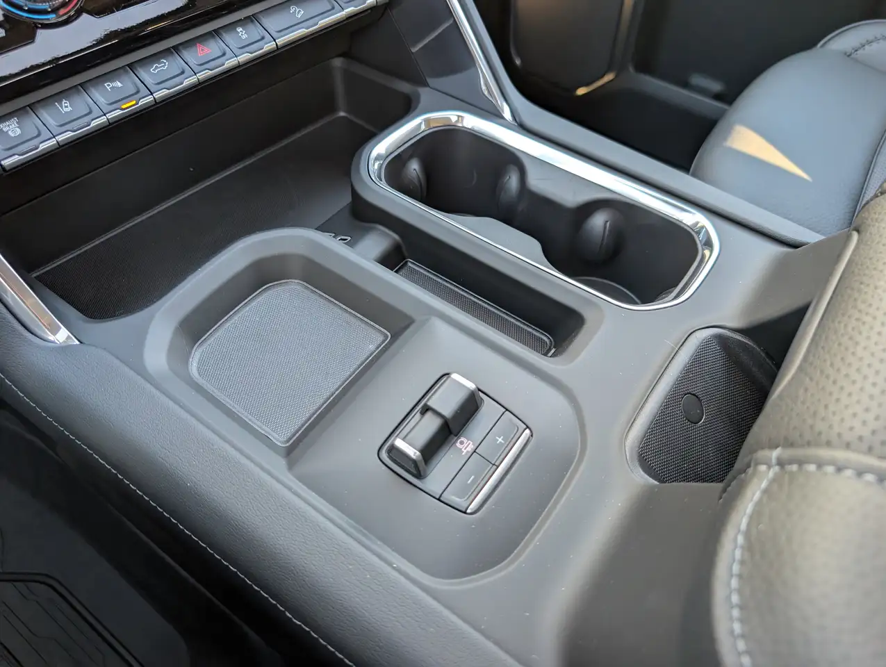 GMC Sierra 2500HD снимка GMC Sierra 2500HD