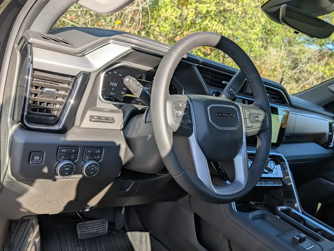 GMC Sierra 2500HD снимка GMC Sierra 2500HD
