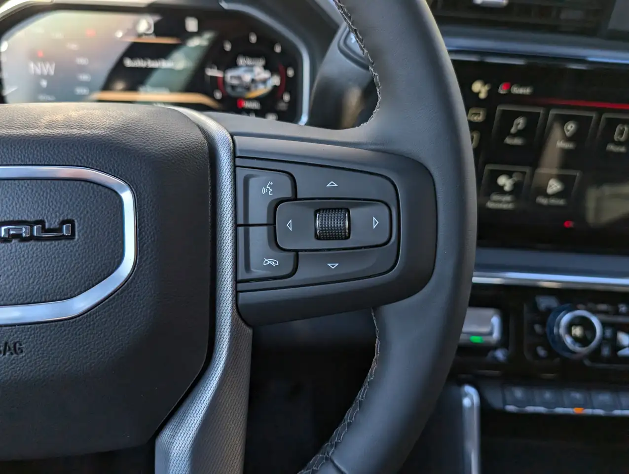 GMC Sierra 2500HD снимка GMC Sierra 2500HD