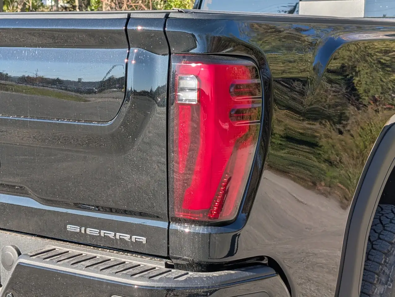 GMC Sierra 2500HD снимка GMC Sierra 2500HD
