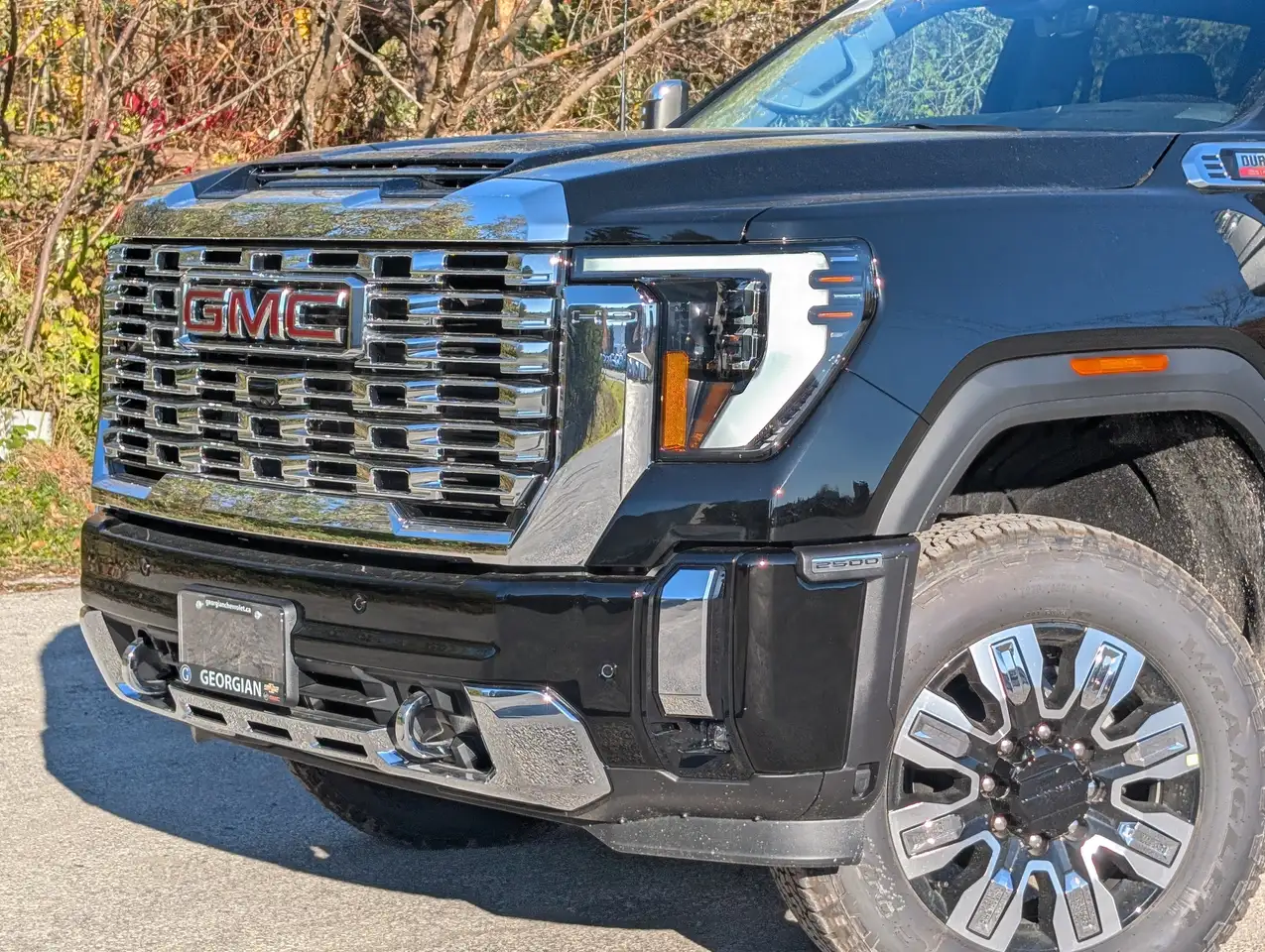 GMC Sierra 2500HD снимка GMC Sierra 2500HD