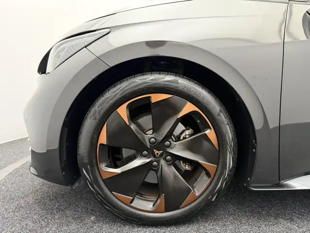 CUPRA Born view 6