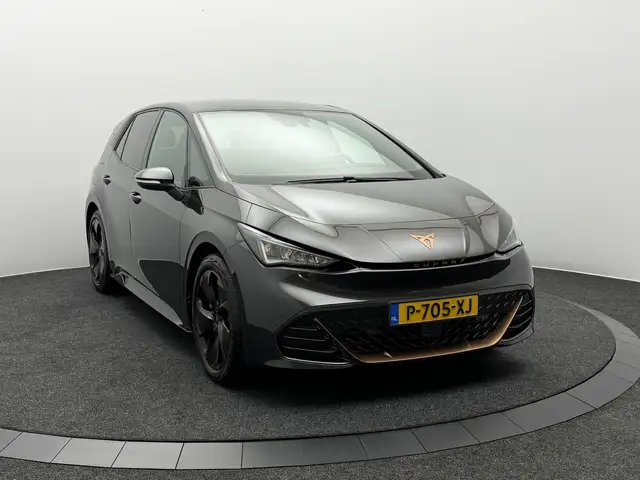 CUPRA Born view 8
