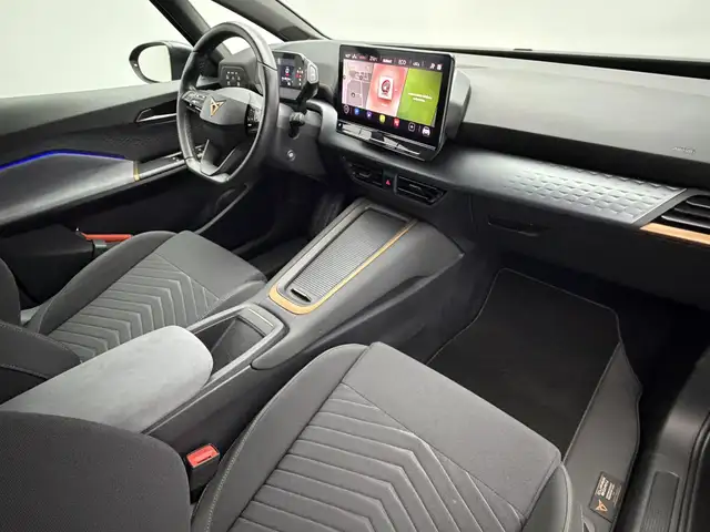 CUPRA Born view 15