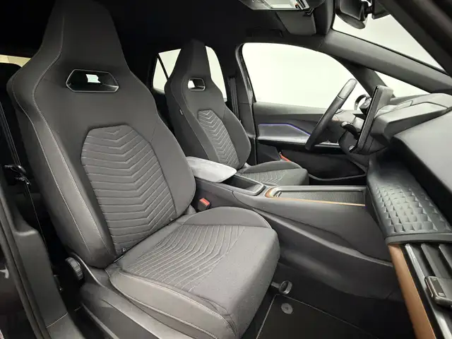 CUPRA Born view 13