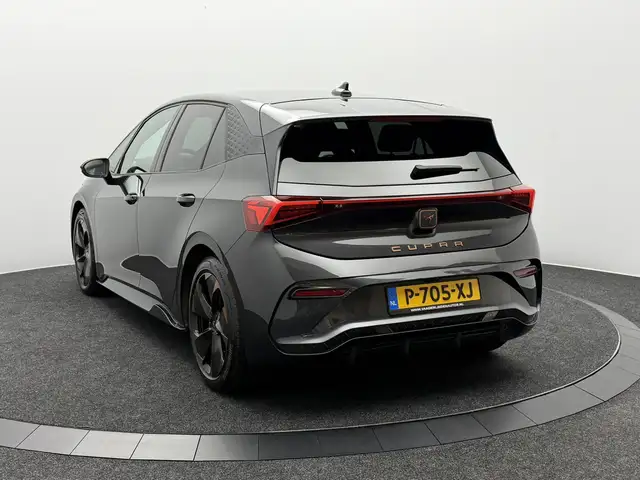 CUPRA Born view 10