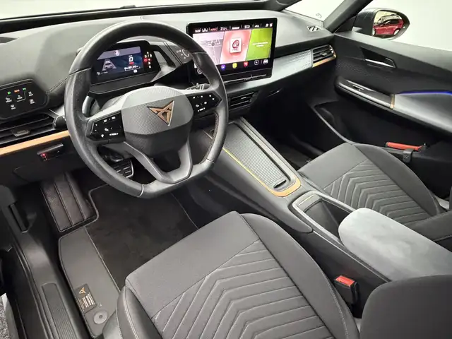 CUPRA Born view 9