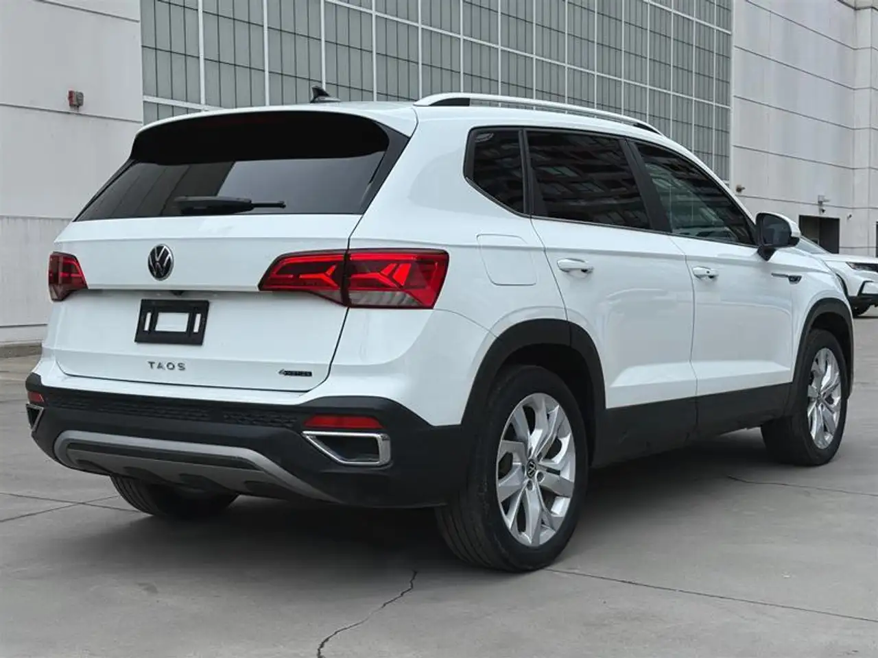 Volkswagen Taos снимка Volkswagen Taos