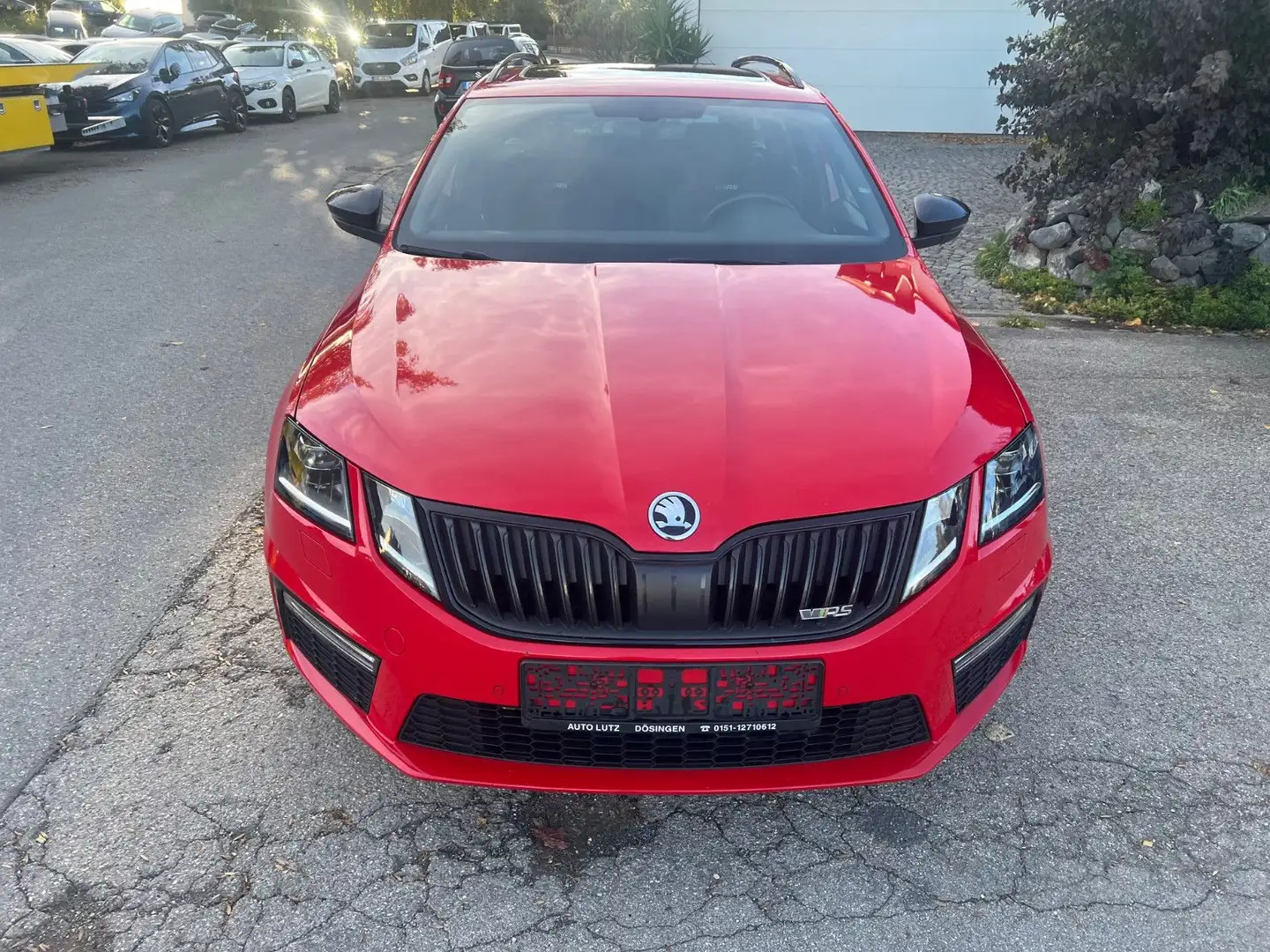 Skoda Octavia Combi RS 2,0TSI AHK PANO 19"Xtreme Rot - 2