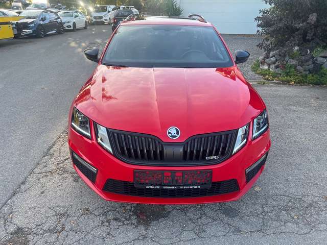 Skoda Octavia Combi RS 2,0TSI AHK PANO 19"Xtreme