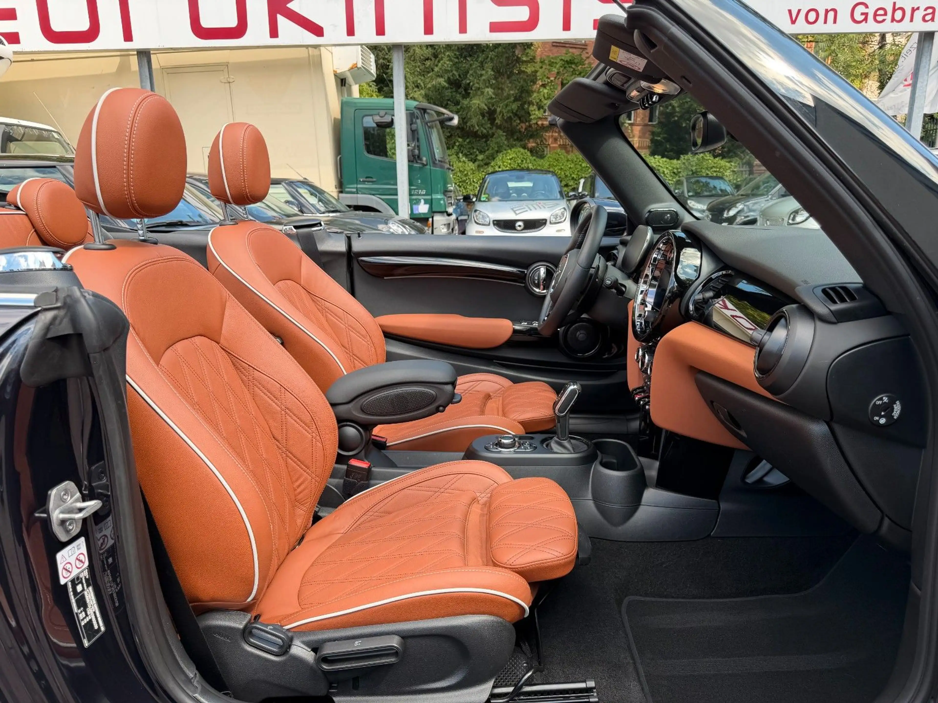 MINI John Cooper Works Cabrio JohnCooperWorks Trim Cabrio*LEDER*HuD*H/K*KAM — photo 12