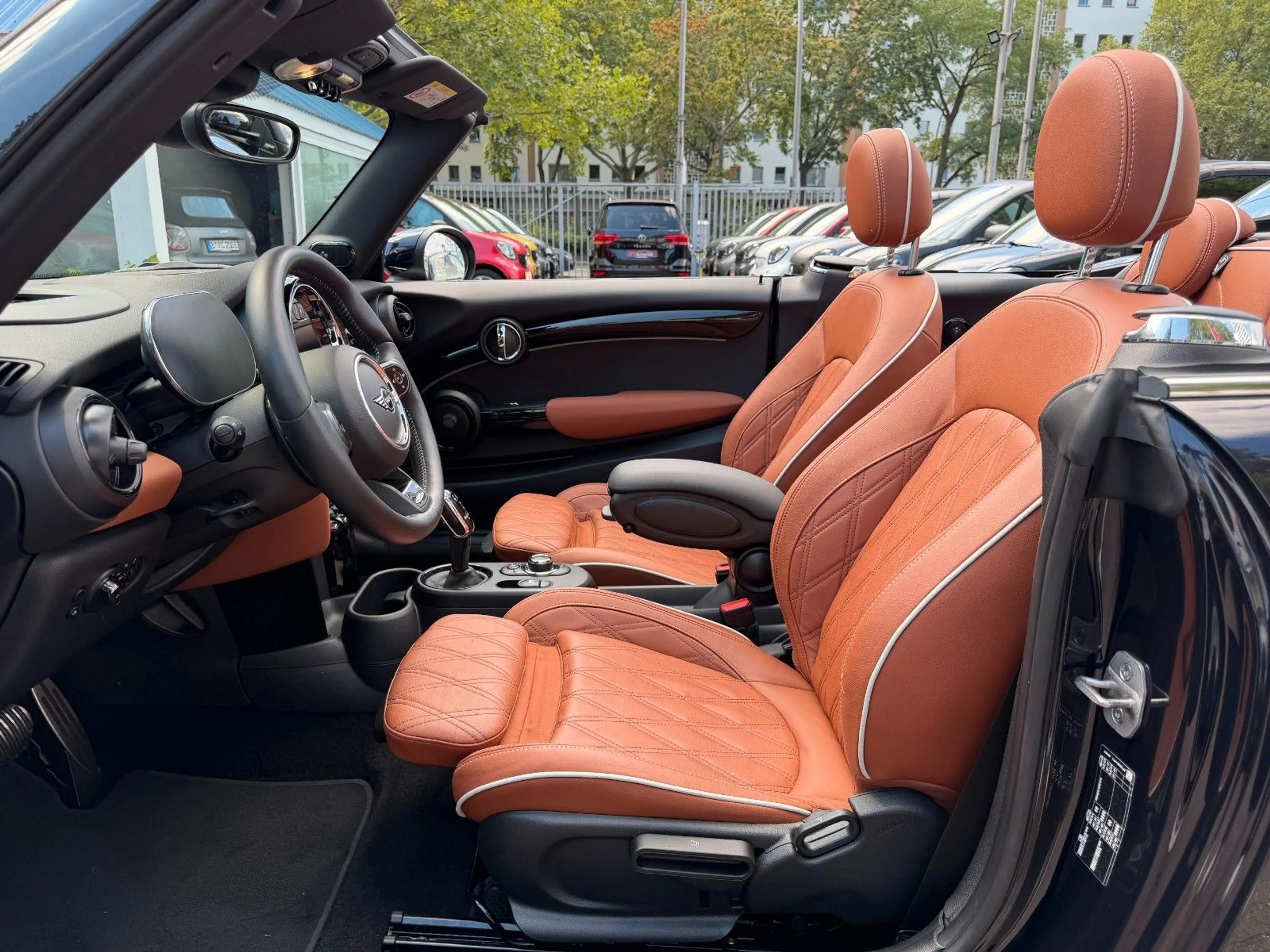 MINI John Cooper Works Cabrio JohnCooperWorks Trim Cabrio*LEDER*HuD*H/K*KAM — photo 11