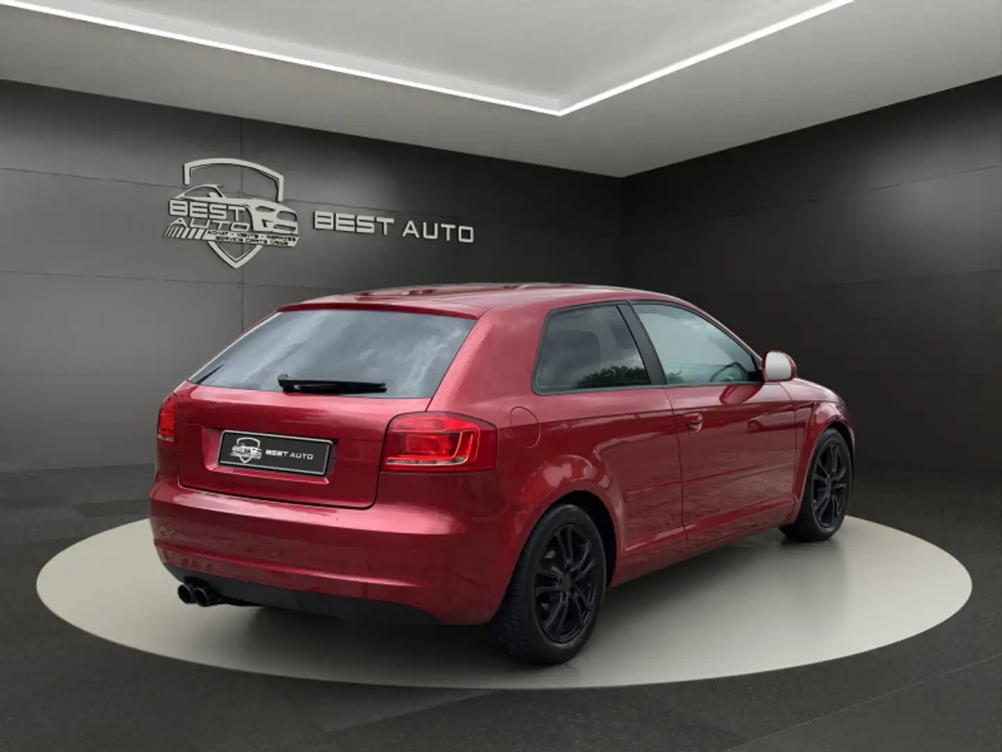 Audi A3 1.8 TFSI 160CH AMBITION 3P Rouge - 2