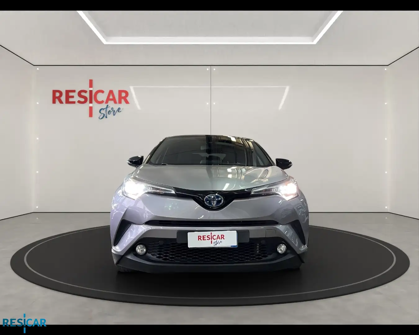 Toyota C-HR 5 Porte 1.8 Hybrid Style Argento - 2
