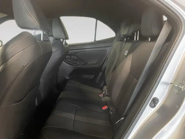 Toyota Yaris view 8