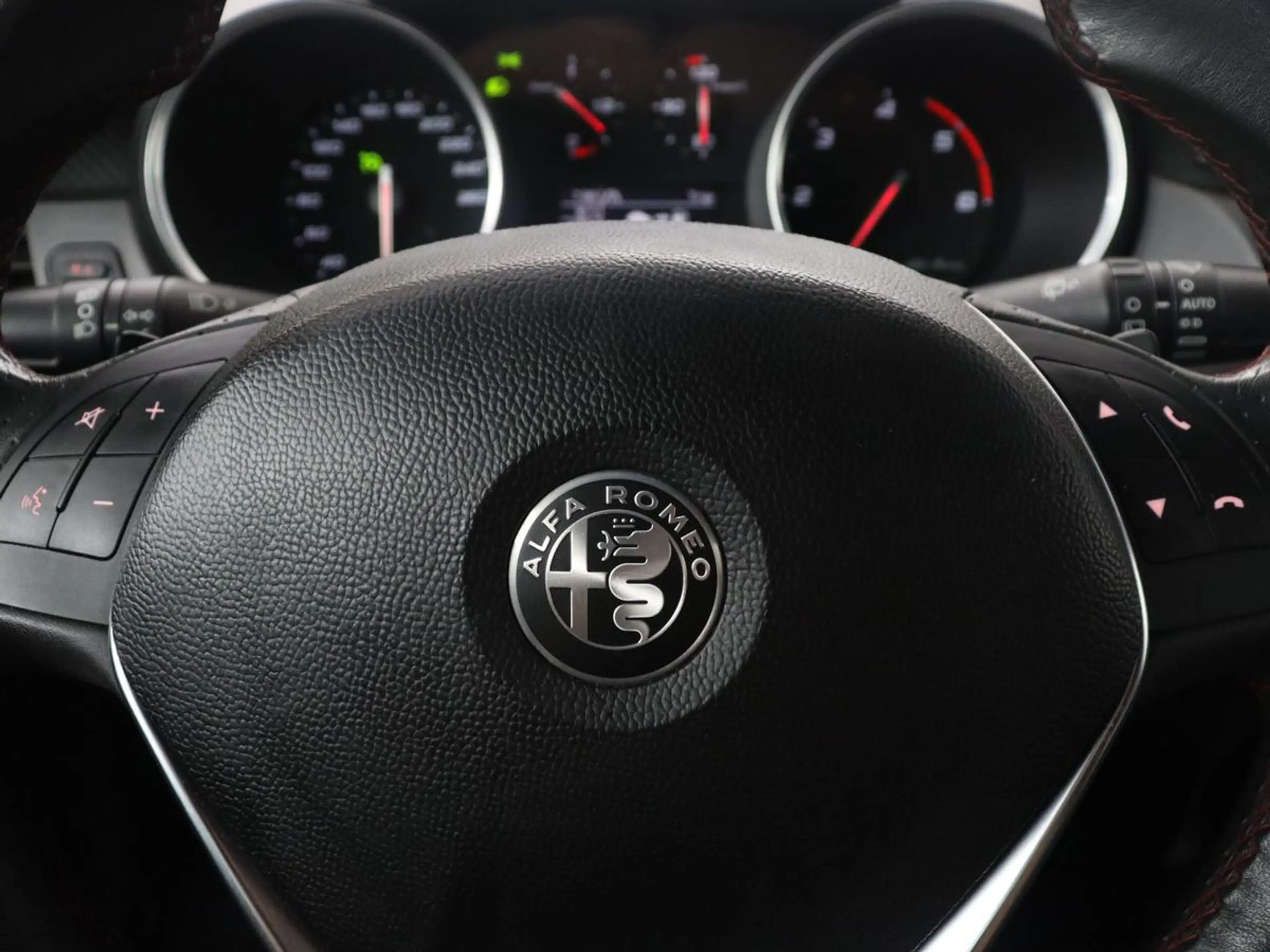 Alfa Romeo Giulietta 1.6 JTDm Super Veloce | Automaat | Stoelverwarming — photo 10