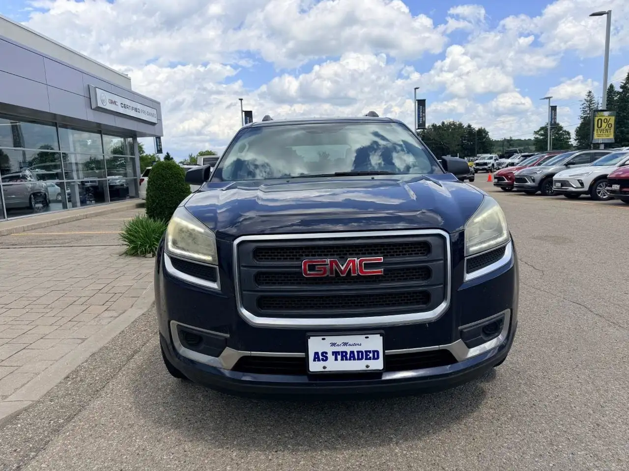 GMC Acadia снимка GMC Acadia