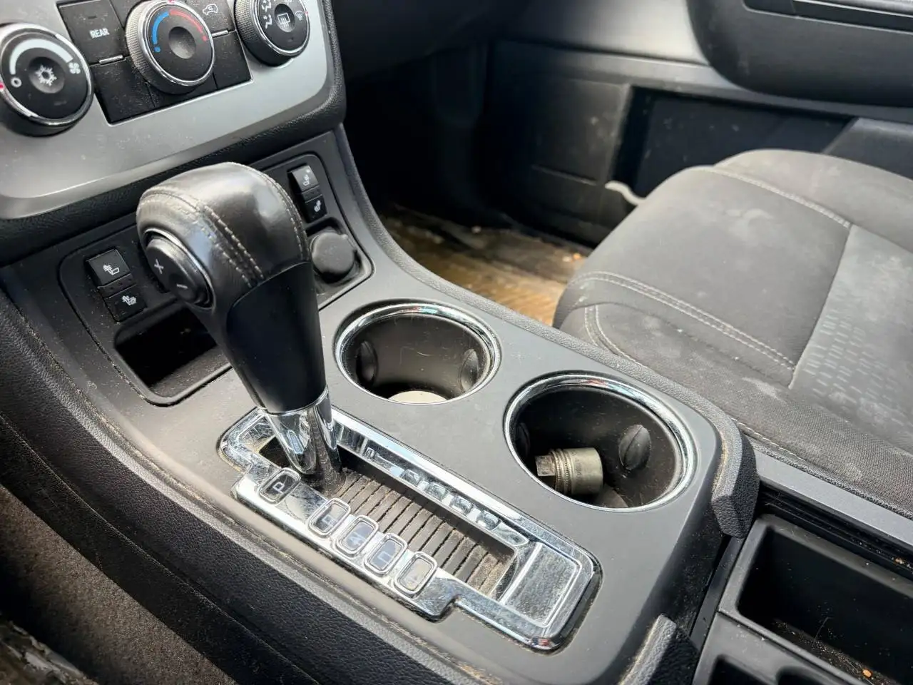 GMC Acadia снимка GMC Acadia