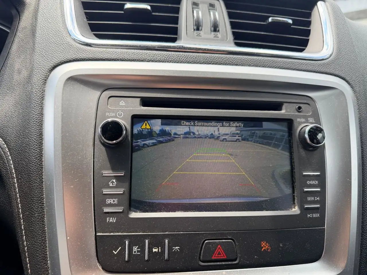 GMC Acadia снимка GMC Acadia