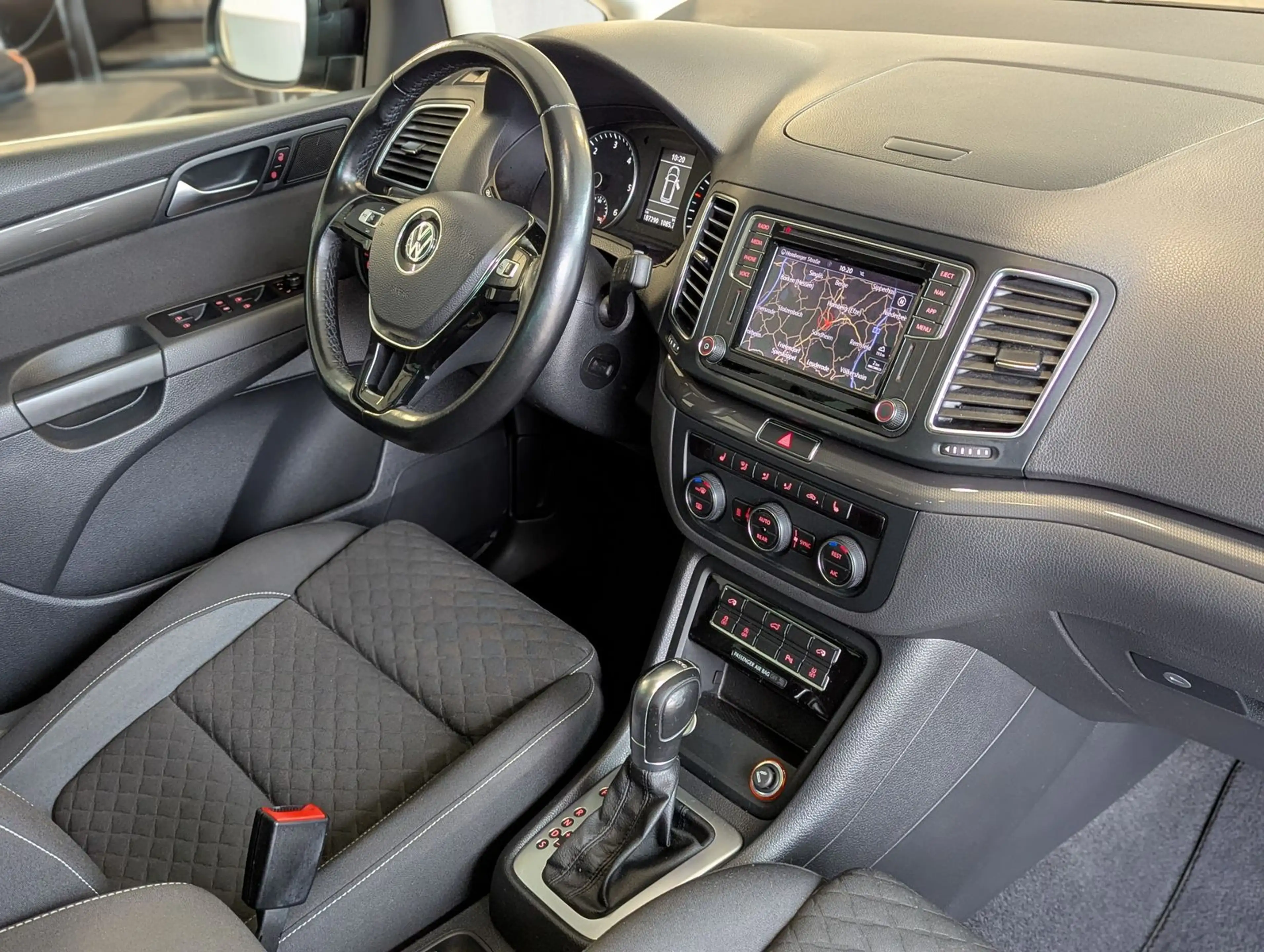 Volkswagen Sharan 2.0 TDI DSG Join Pano StHz. 7-Sitze AHK — photo 12
