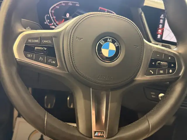 BMW 1 Series view 19