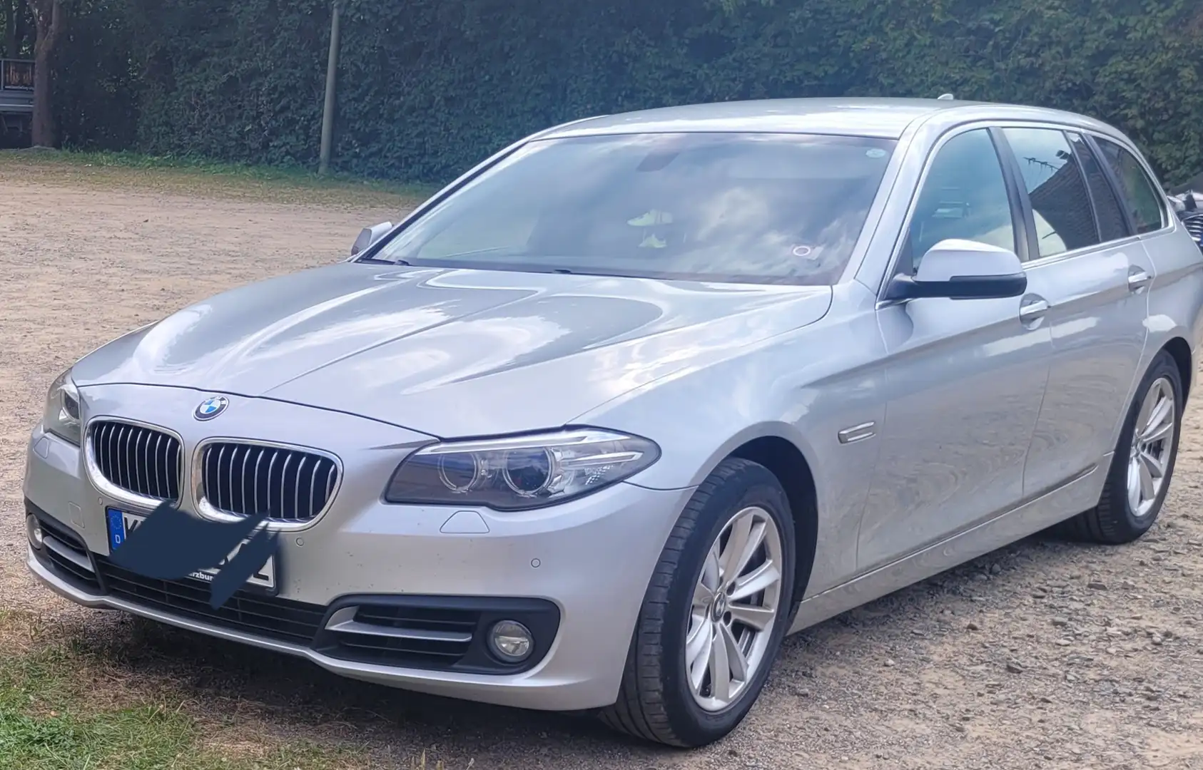 BMW 520 5er Touring Diesel 520d Touring Silber - 1