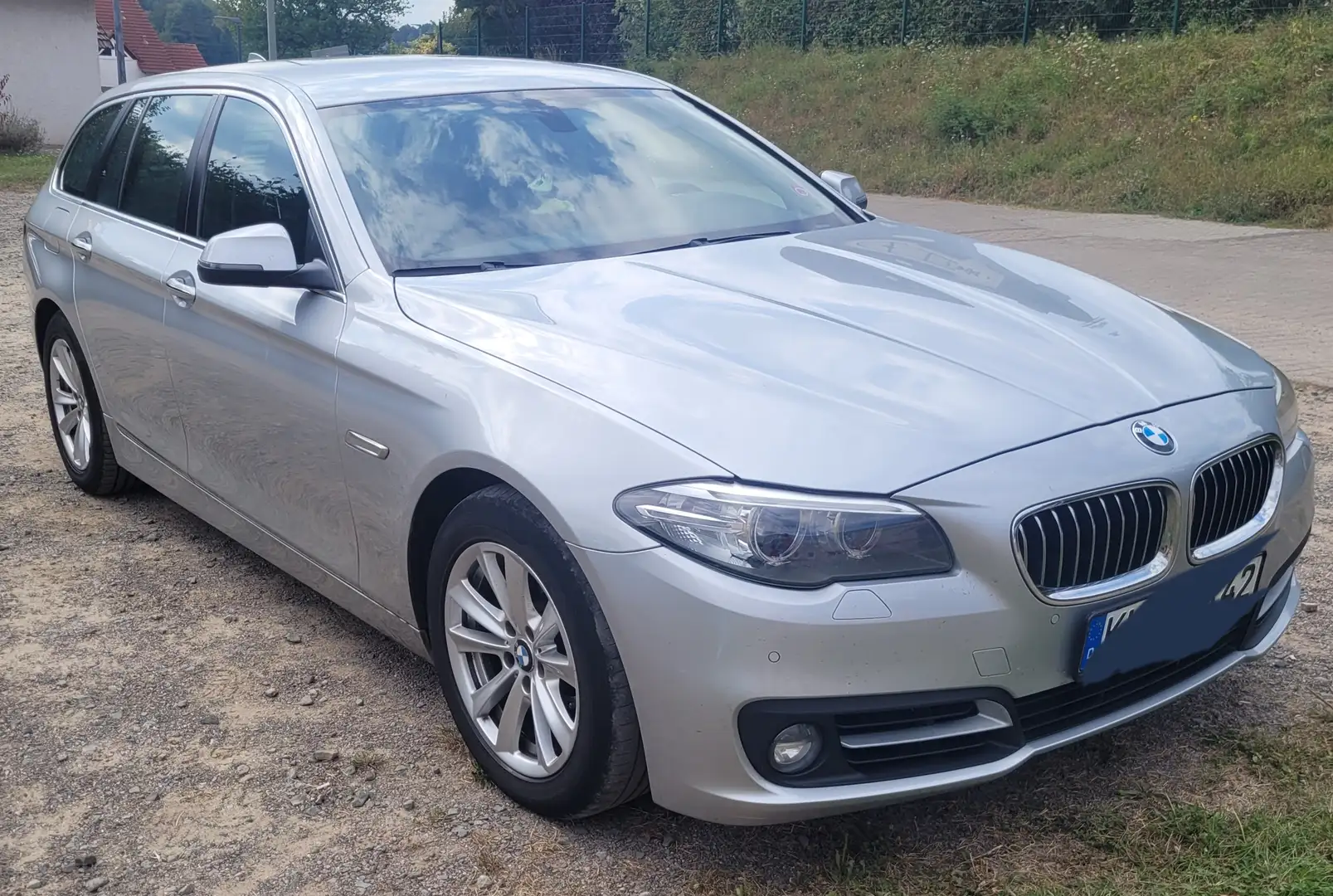 BMW 520 5er Touring Diesel 520d Touring Silber - 2