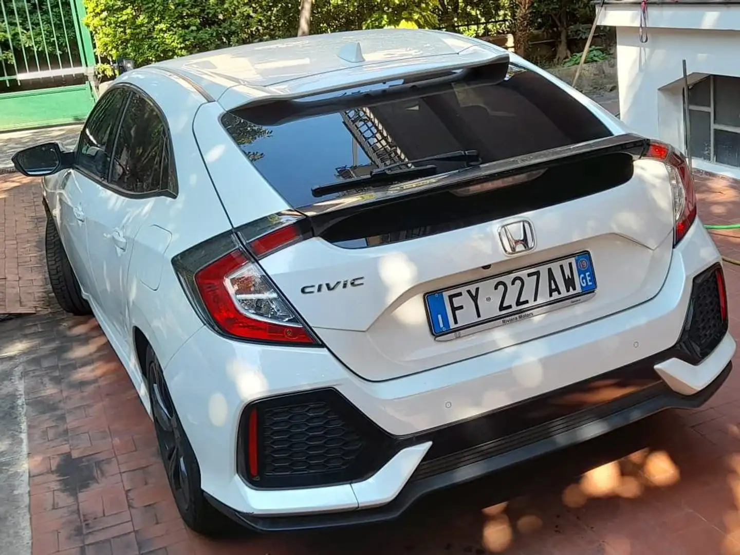 Honda Civic Civic X 2017 5p 5p 1.6 Elegance Navi Alb - 1