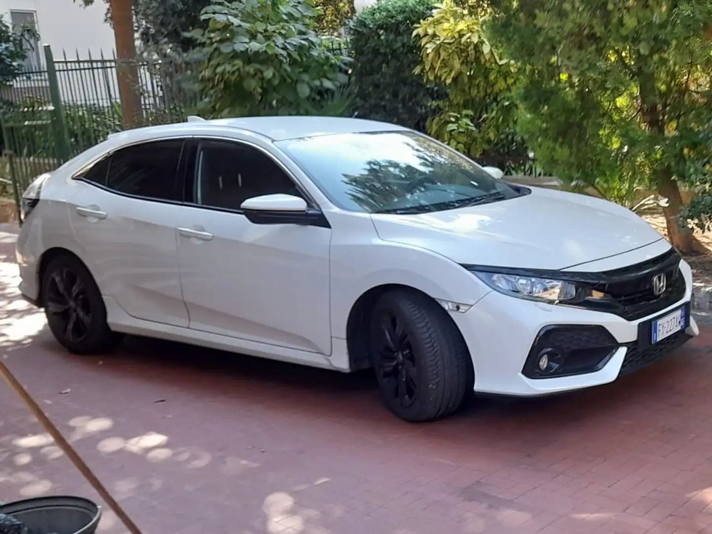 Honda Civic Civic X 2017 5p 5p 1.6 Elegance Navi Alb - 2