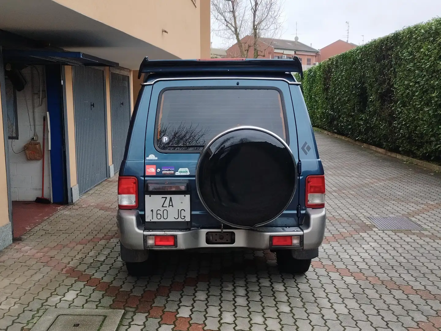 Hyundai Galloper Galloper 5p 2.5 tdi Max c/airbag Blau - 2