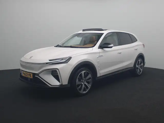 MG Marvel R Performance 70 kWh Tri-Motor AWD | Bose Sound | Pa