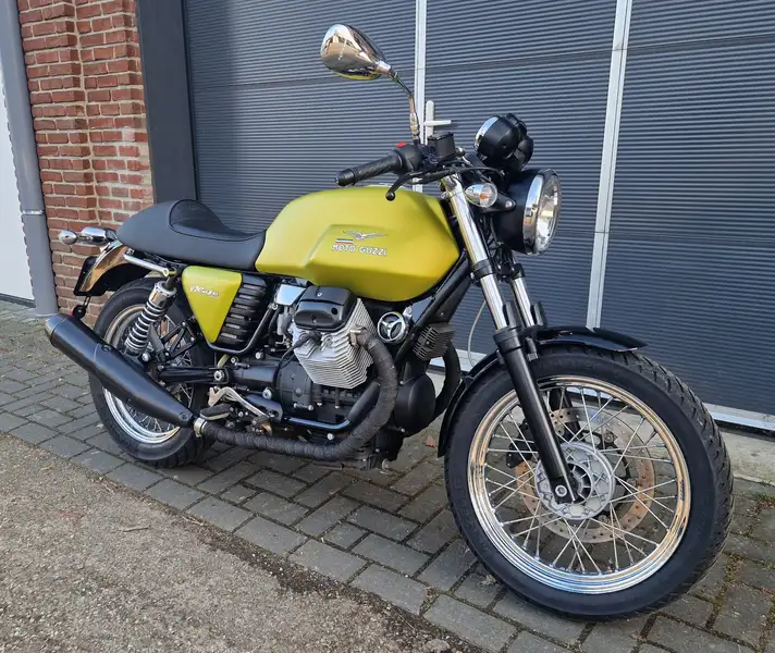 Moto Guzzi V 7 - foto 6