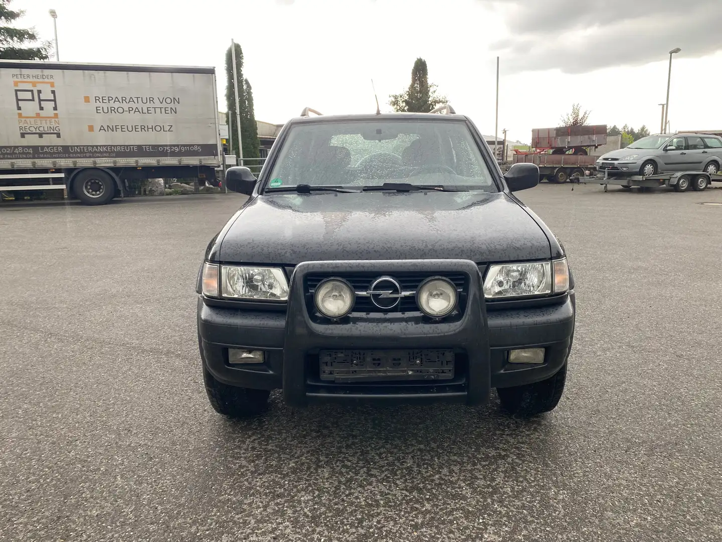 Opel Frontera 2.2 Limited crna - 1
