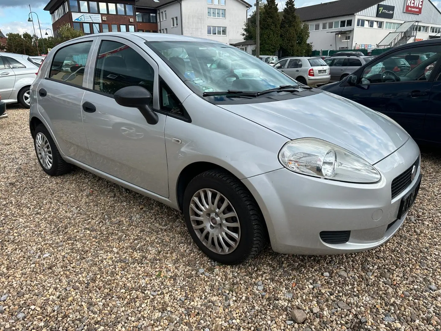 Fiat Grande Punto 1.2 8V Basis Klima Silber - 2
