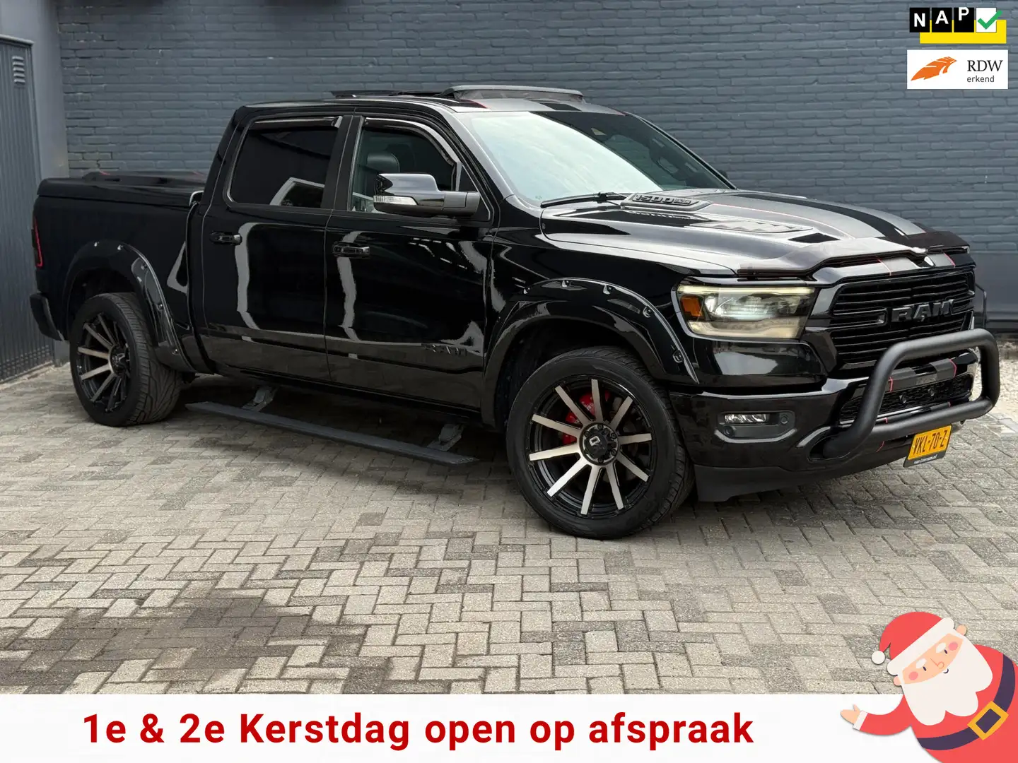 Dodge RAM 1500 5.7 V8 4x4 Crew Cab Laramie Dealer Onderhoude Noir - 1