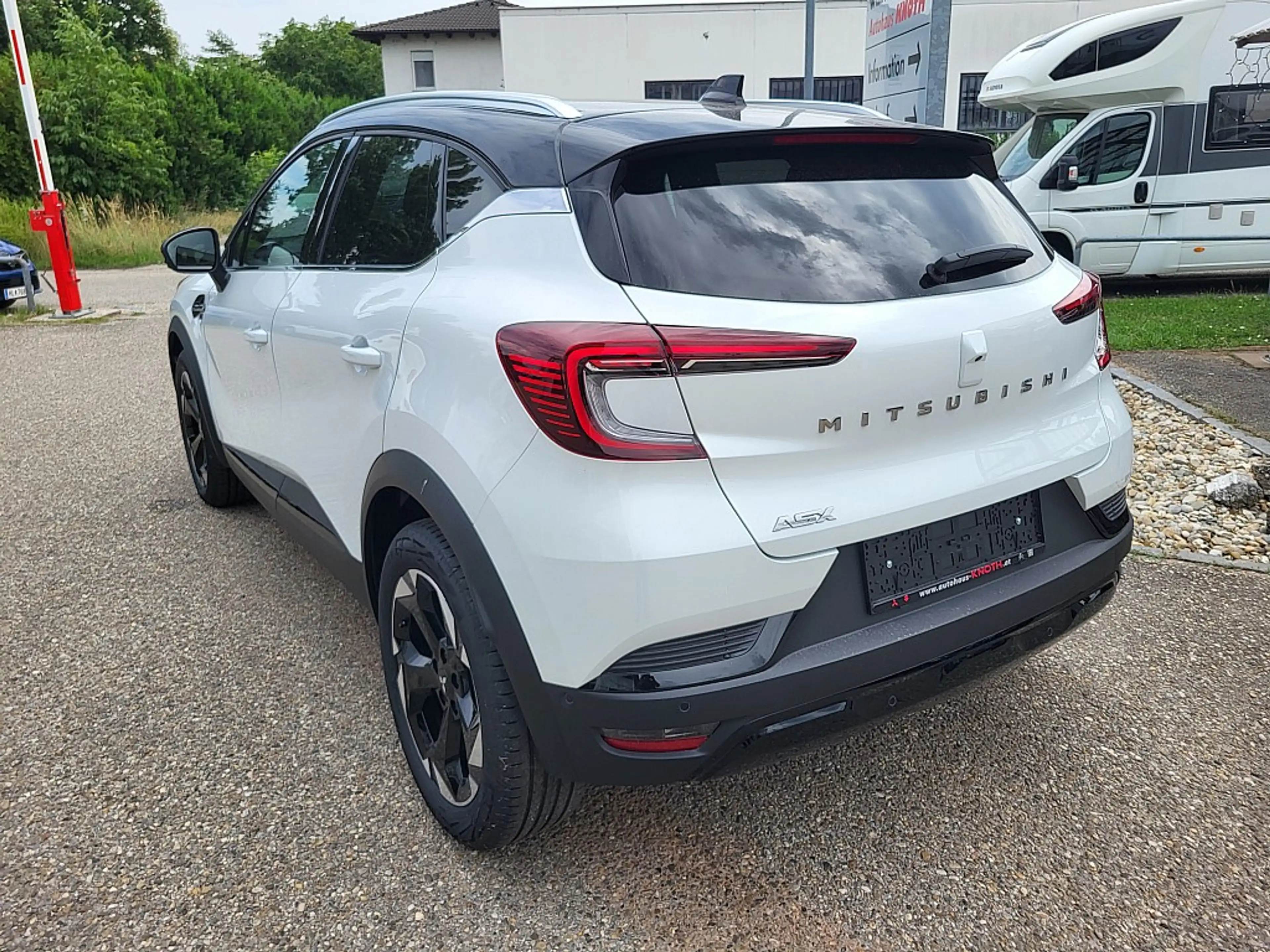 Mitsubishi ASX 1,3 DI-T MHEV Intense — photo 6