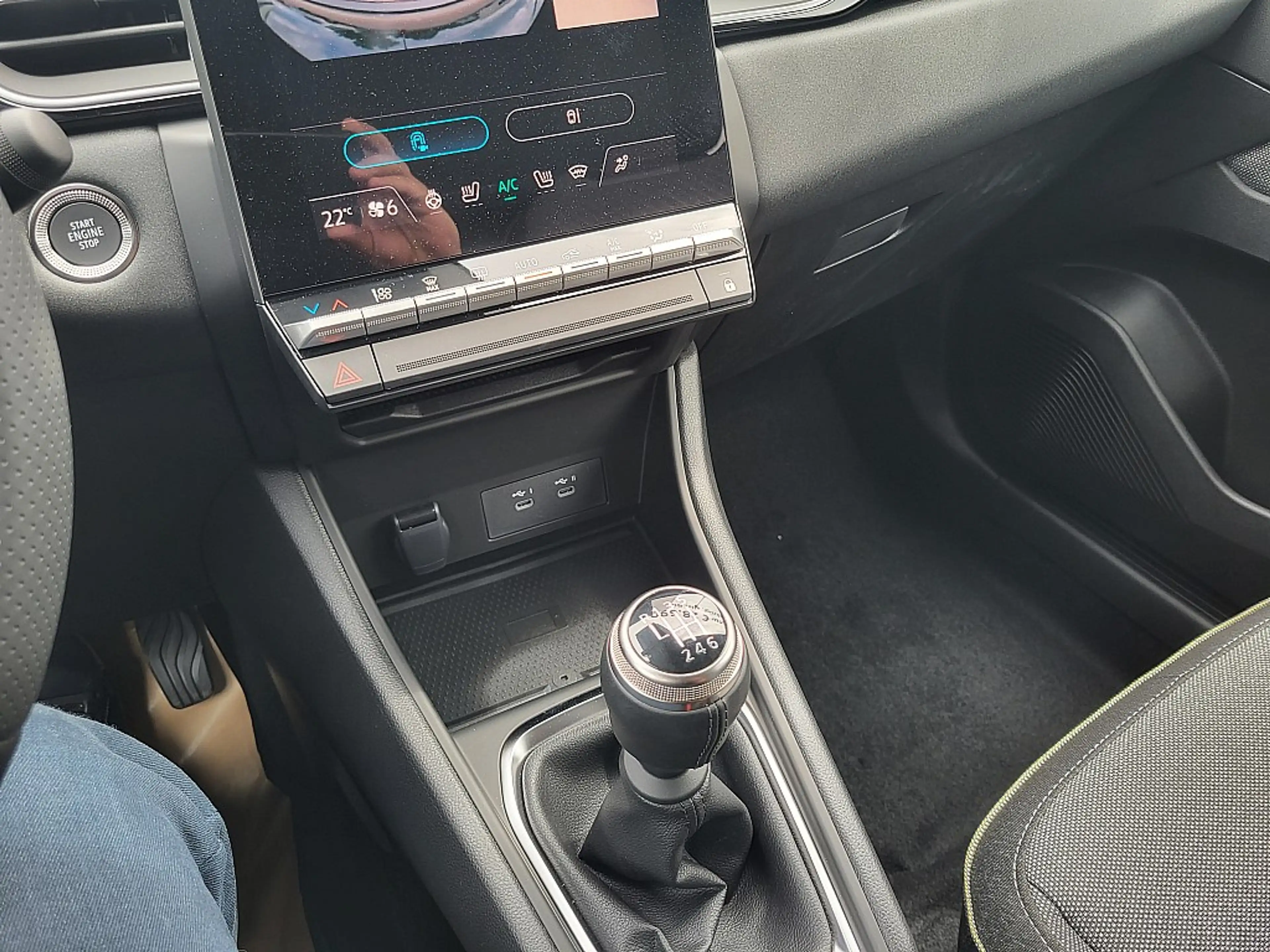 Mitsubishi ASX 1,3 DI-T MHEV Intense — photo 12
