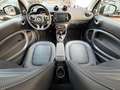 smart forTwo fortwo EQ 60kW*EXCL*PANO*NAVI*JBL*PTS*KAM*22kW Schwarz - thumbnail 3