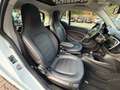 smart forTwo fortwo EQ 60kW*EXCL*PANO*NAVI*JBL*PTS*KAM*22kW Schwarz - thumbnail 24