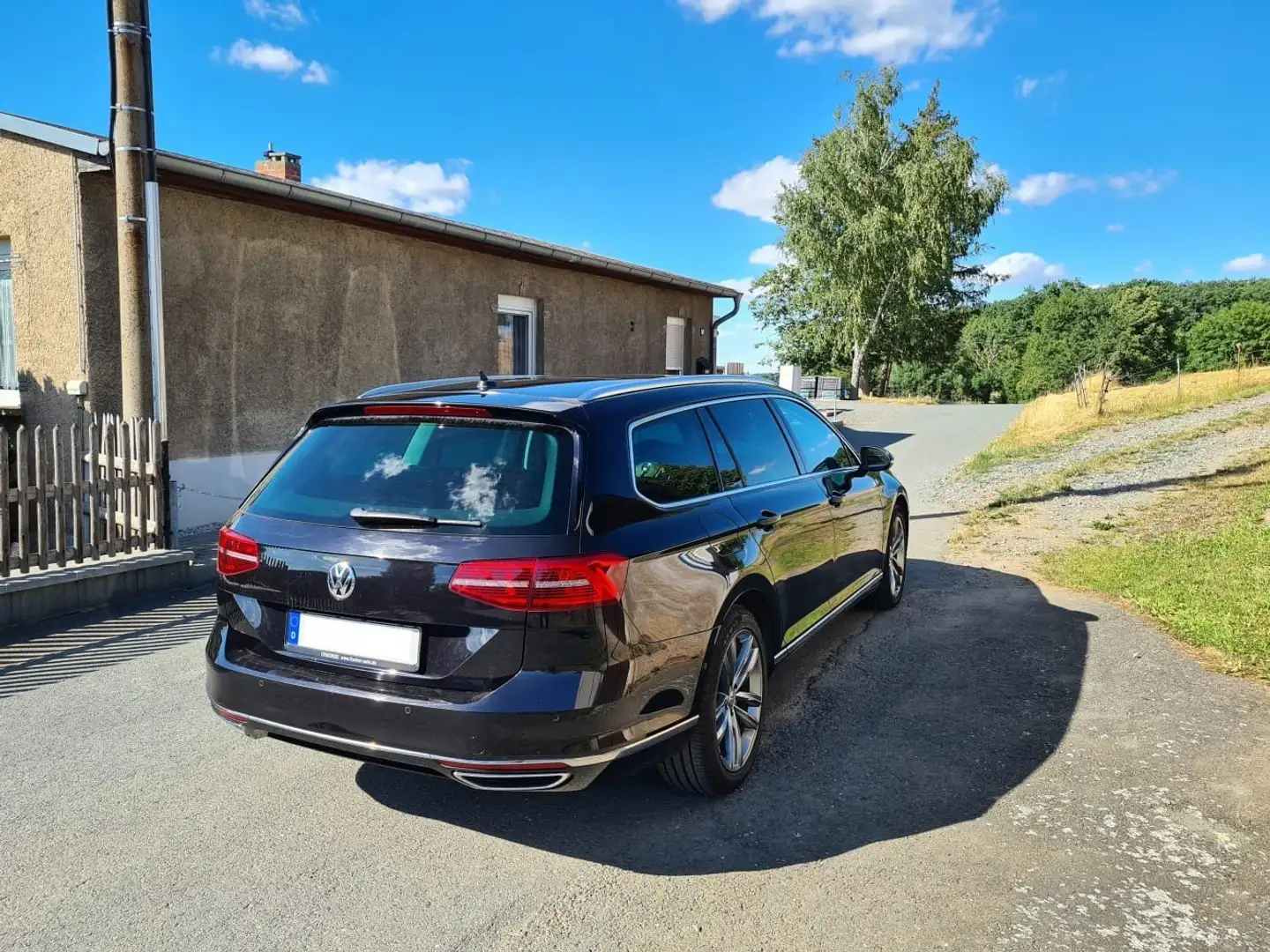 Volkswagen Passat Variant 2.0 TDI SCR DSG (BlueM. Tech) Highline - 2