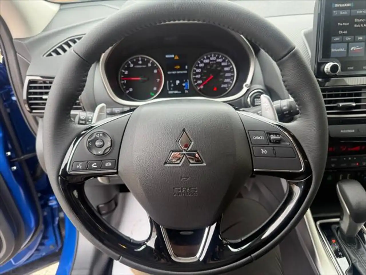 Mitsubishi Eclipse Cross снимка Mitsubishi Eclipse Cross