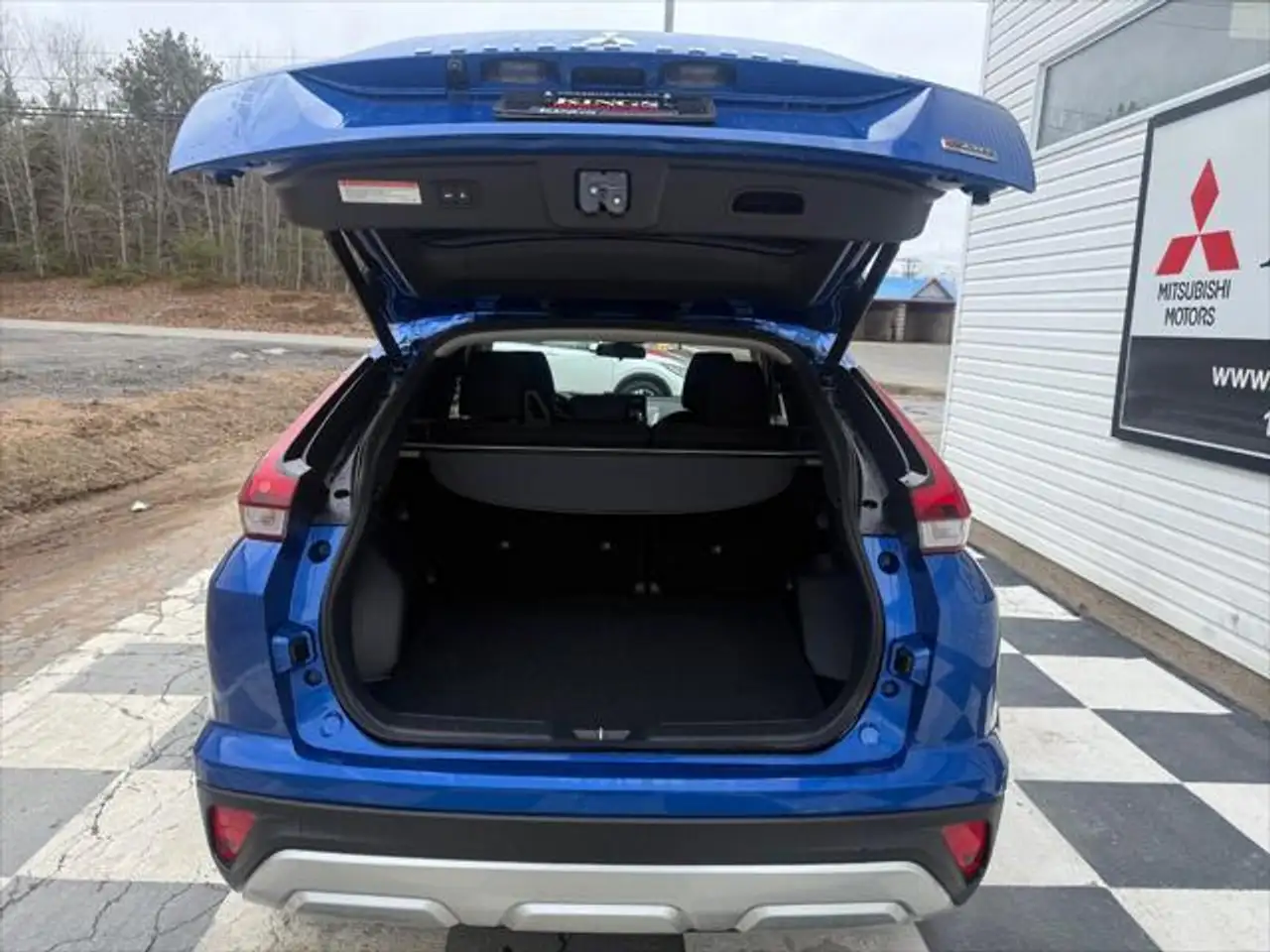 Mitsubishi Eclipse Cross снимка Mitsubishi Eclipse Cross