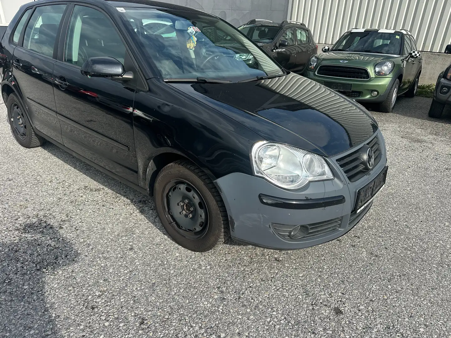 Volkswagen Polo 1,2 Benzin Schwarz - 1
