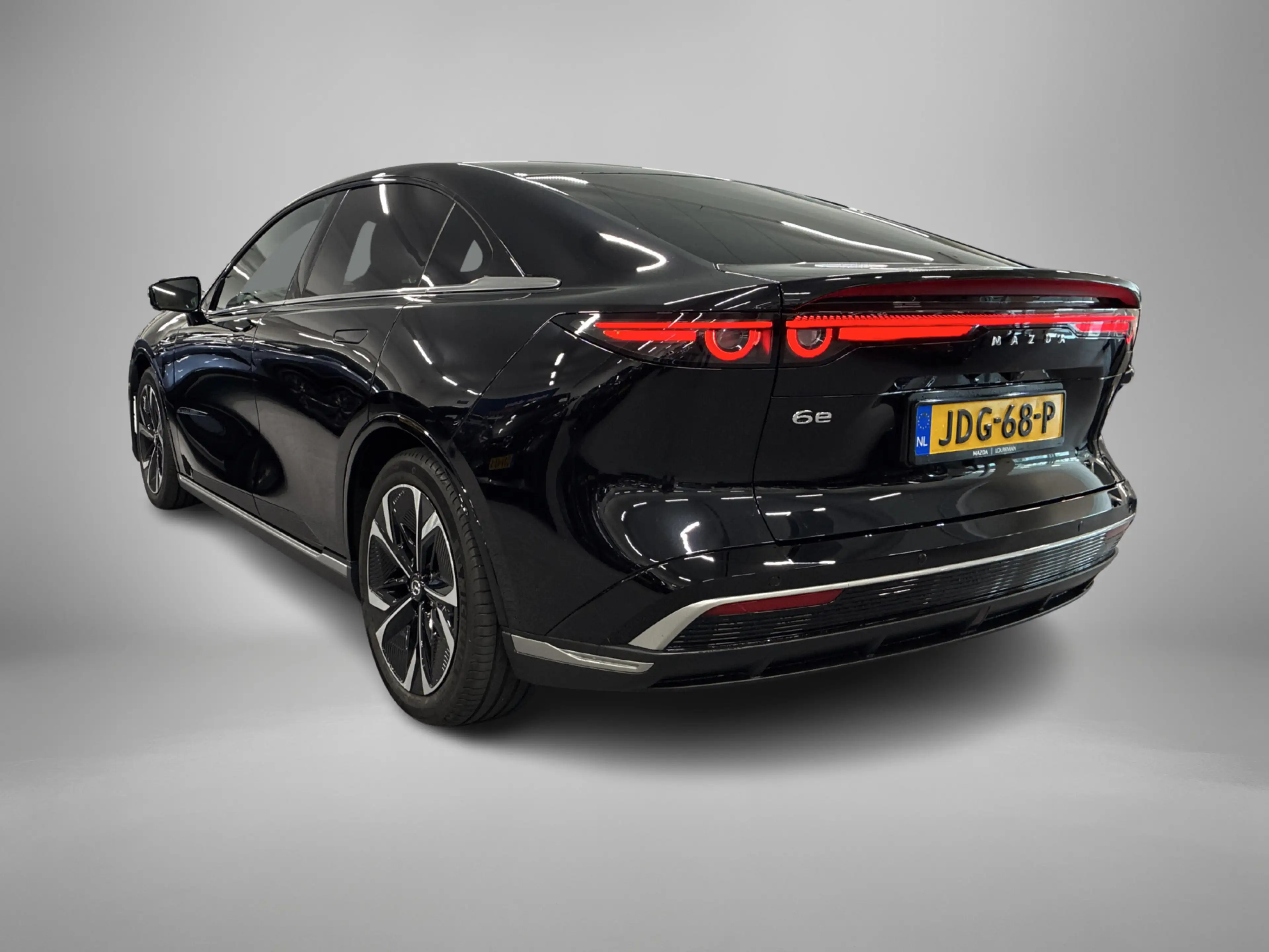 Mazda 6e Takumi Plus Long Range 80 kWh DEMO — photo 7