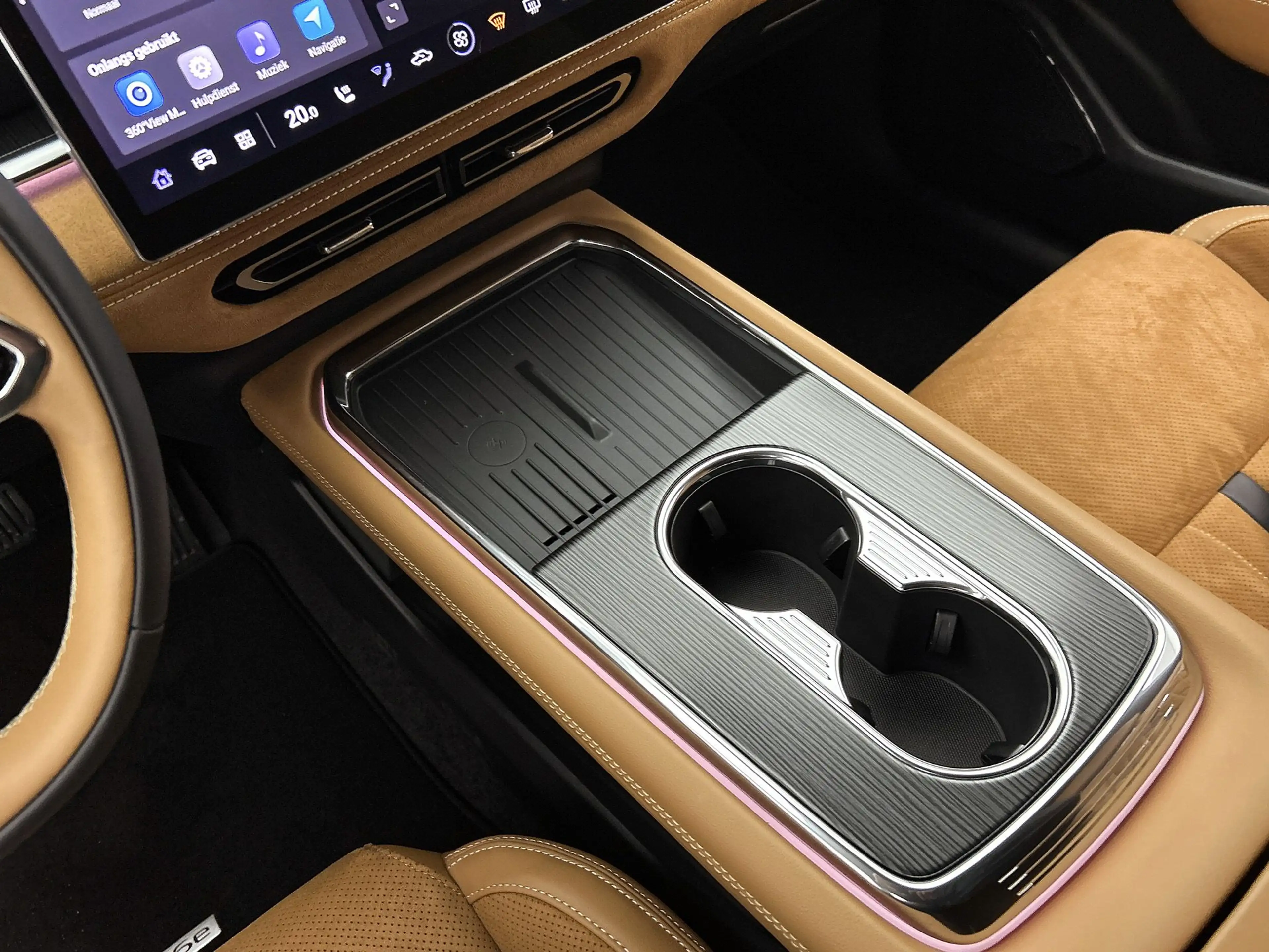 Mazda 6e Takumi Plus Long Range 80 kWh DEMO — photo 13