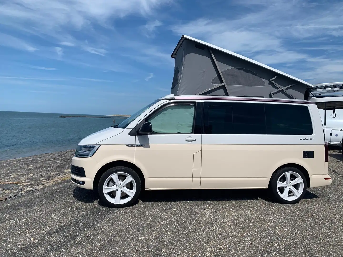 Volkswagen T6 California California DSG 4MOTION Ocean Edition AHK Allrad Wit - 1